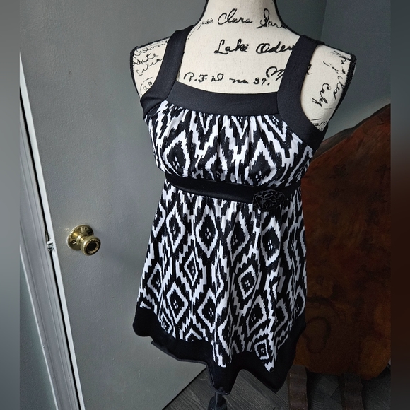 Disorderly Conduct peplum top - Picture 1 of 5
